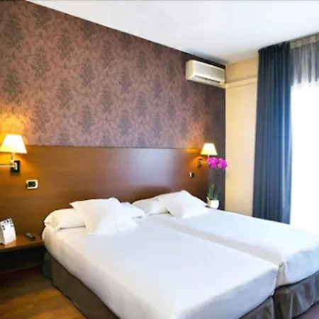 Oca Ipanema 3*