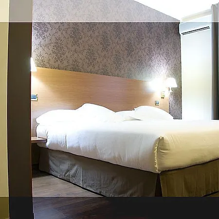 Ipanema By Gaiarooms 호텔 3*